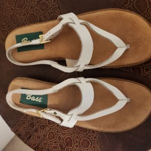 Bass thong sandals